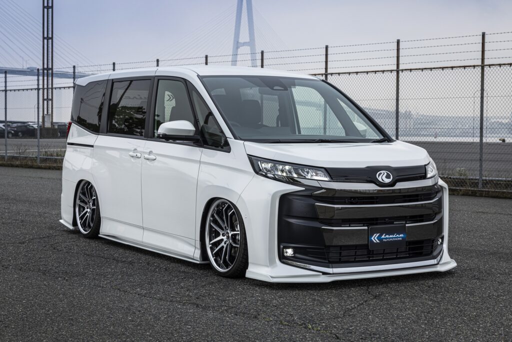 ノア_エアロ・コンプリートカー