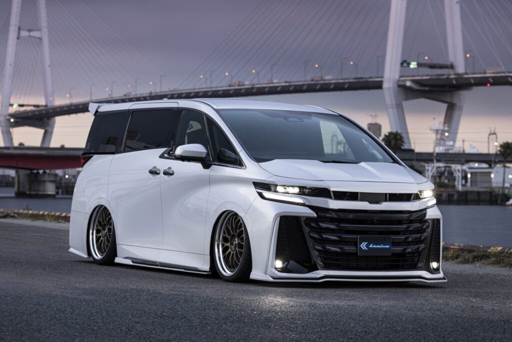 40vellfire_kuhl_aero_bodykit_spoiler_custom