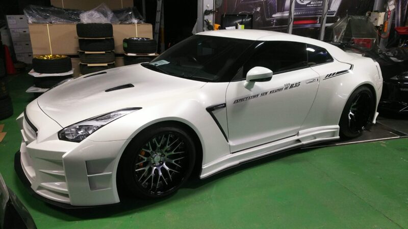 35GT-R.KUHL.AIR.SUS