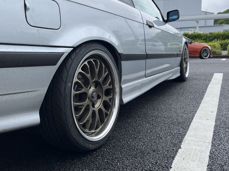 BMW 318isに装着したDDR02