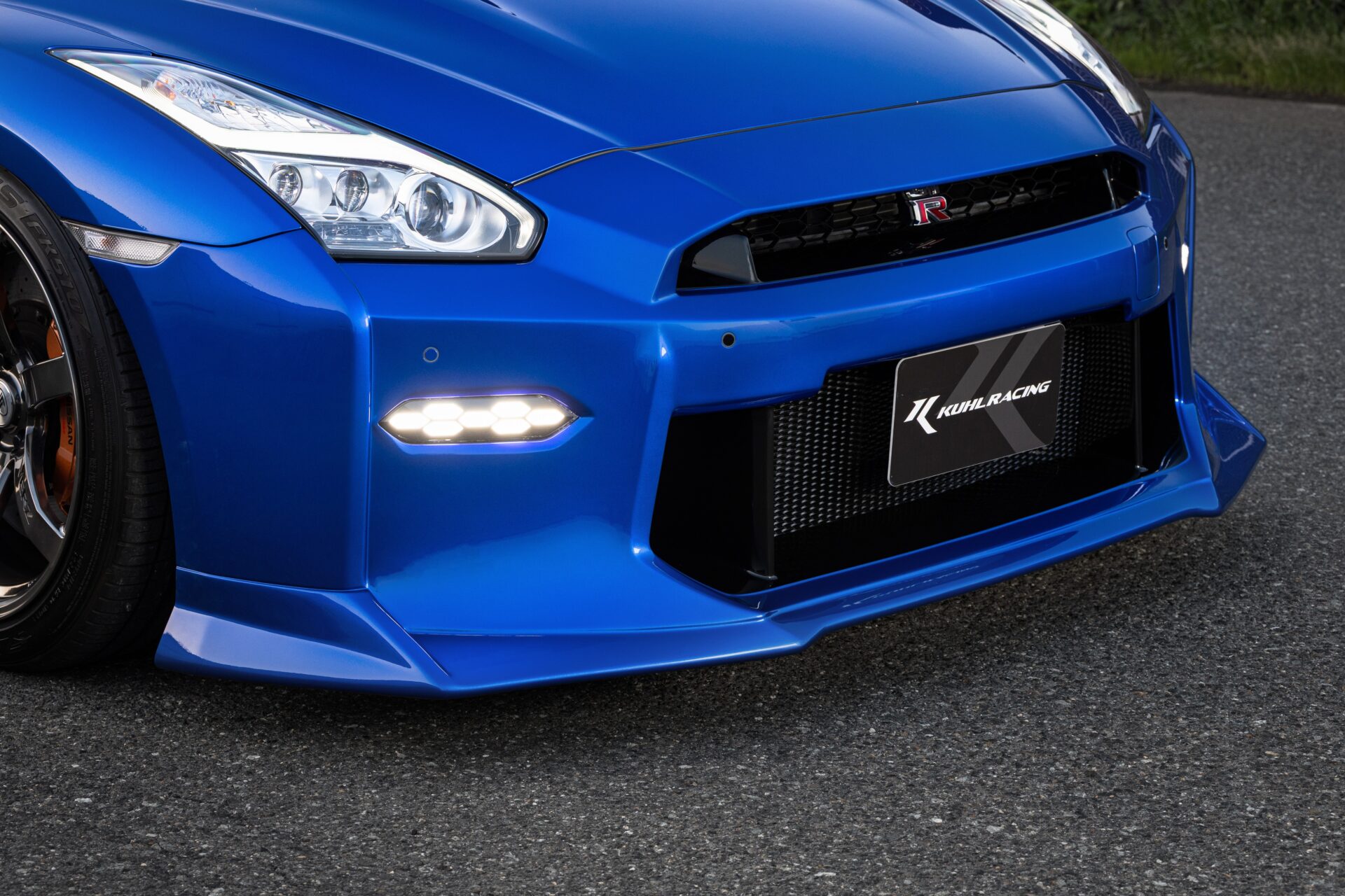 R35 GT-R MY24EDITION　フロントバンパー