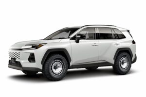 KUHLでリフトアップカスタムした新型RAV4 CORE