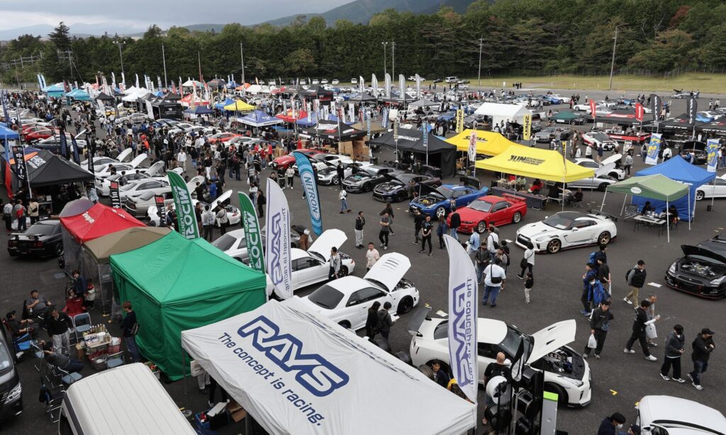 R's Meeting 冨士スピードウェイ　GTR　イベント　KUHL　