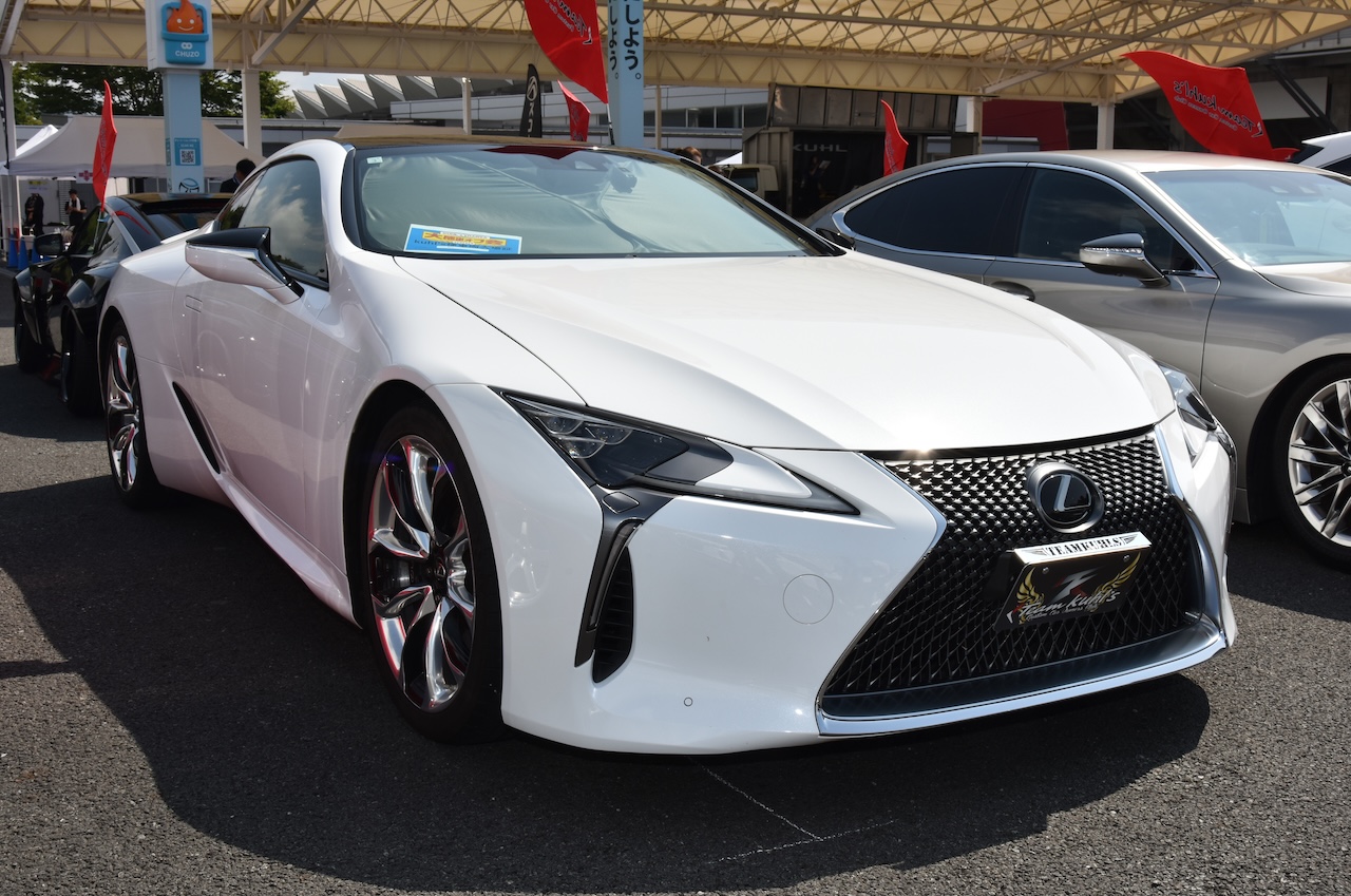 LEXUS2