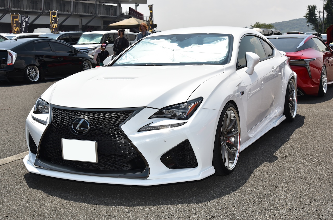 LEXUS8