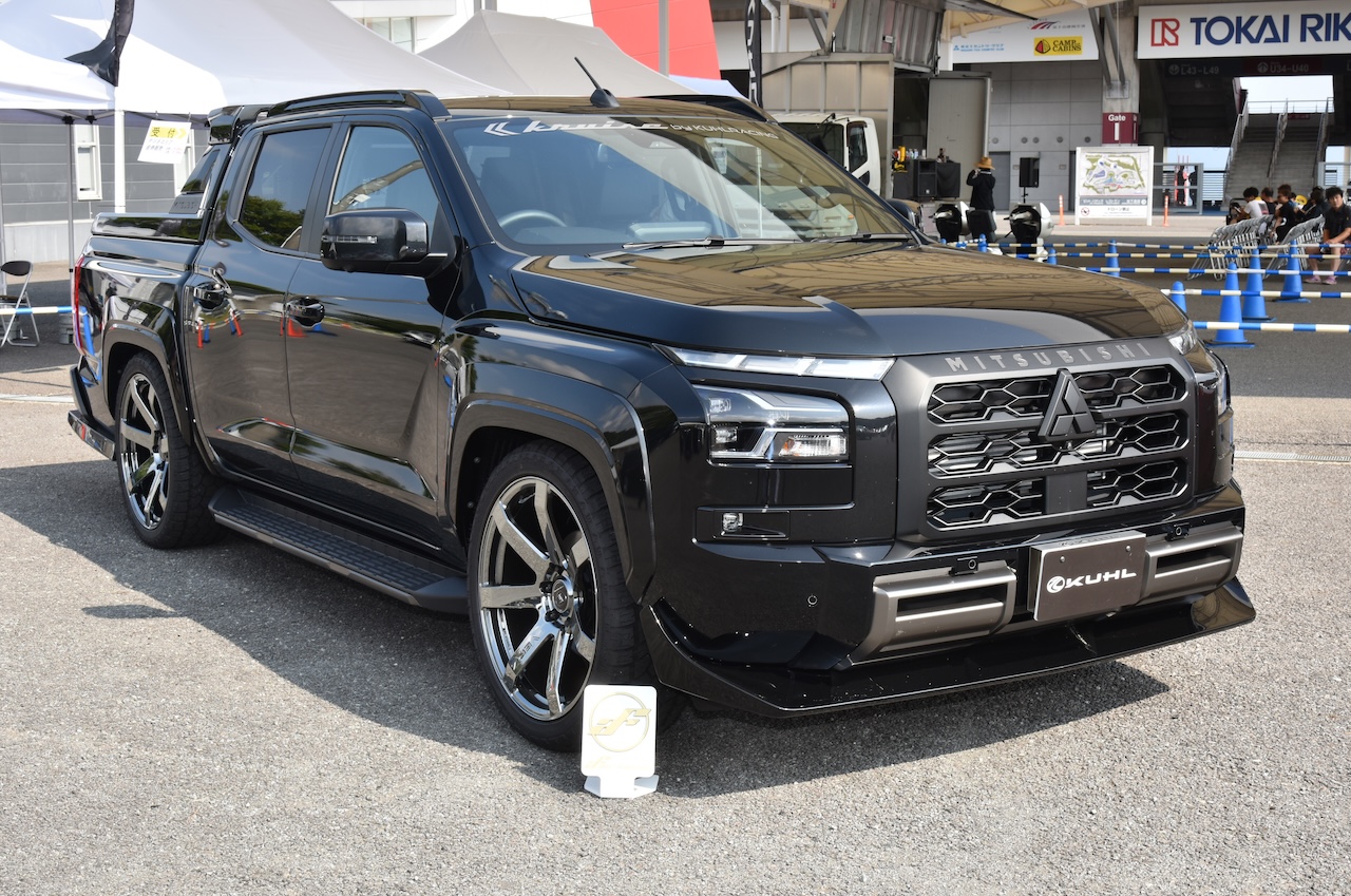 MITSUBISHI5