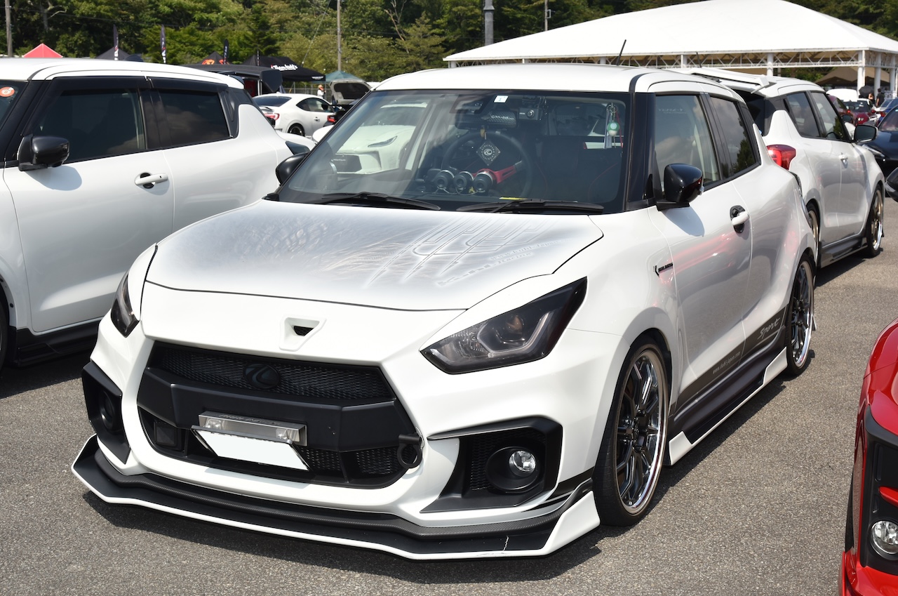 SUZUKI15