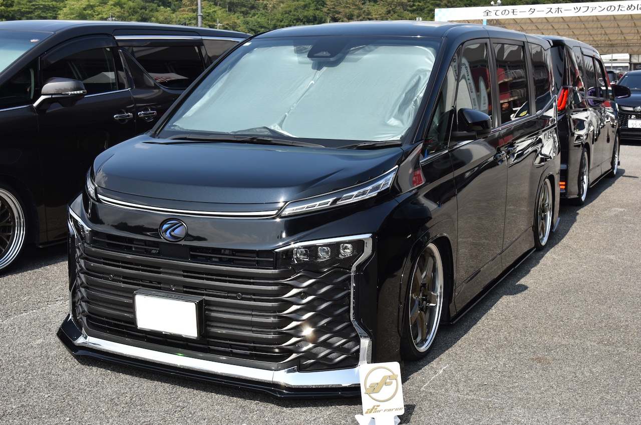 TOYOTA173