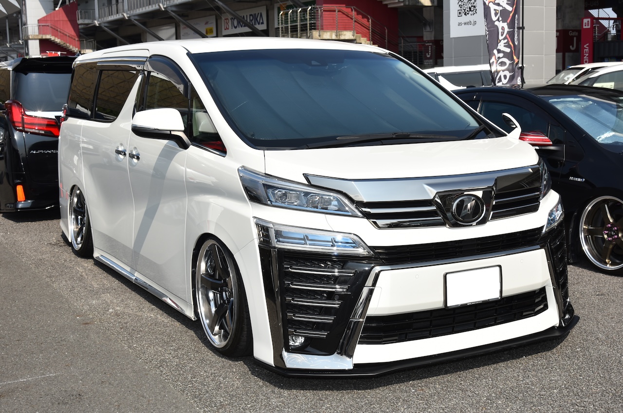 TOYOTA220