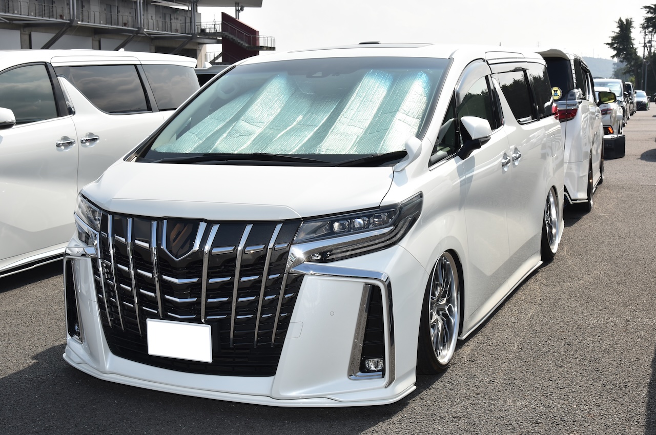 TOYOTA230
