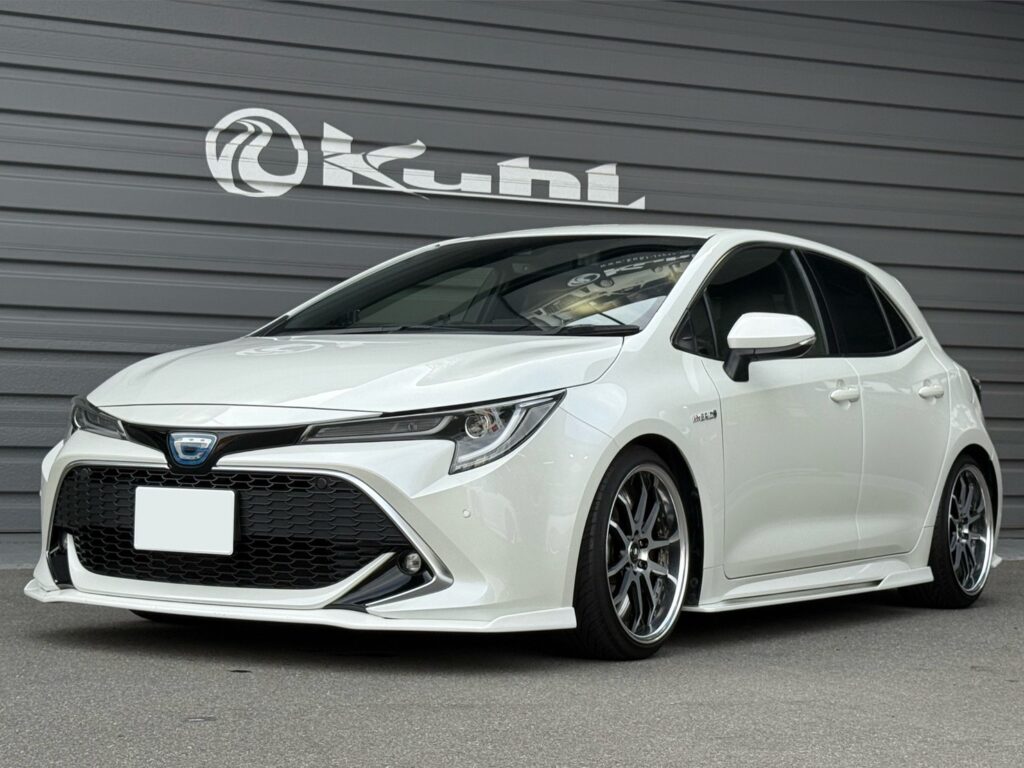 KUHL カローラスポーツ レヴォーグ コンプリートカー ローダウン カスタム