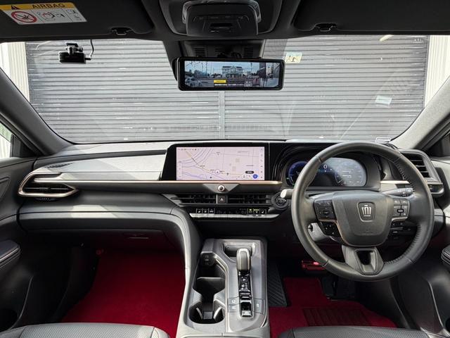 クラウンクロスオーバー内装