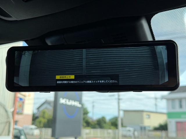 クラウンクロスオーバー内装