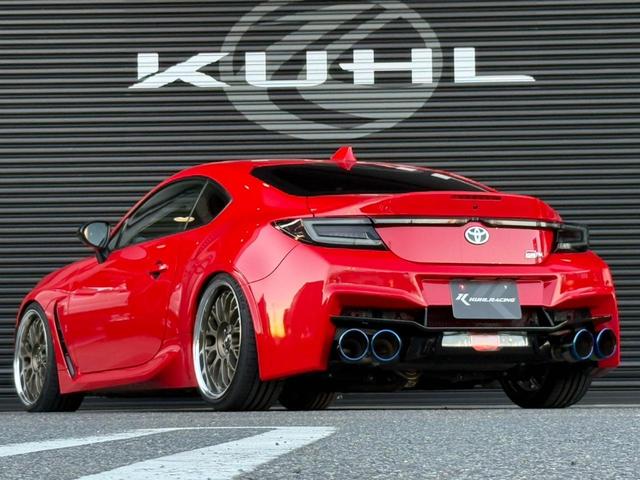 トヨタ GR86 ZN8 カスタム ホイール 車高調 ローダウン ドレスアップ マフラー KUHL クールレーシング