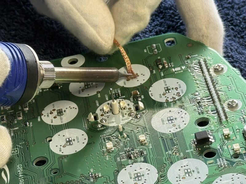 KUHLR35GT-RメーターLED打ち替え日産3528白色4極