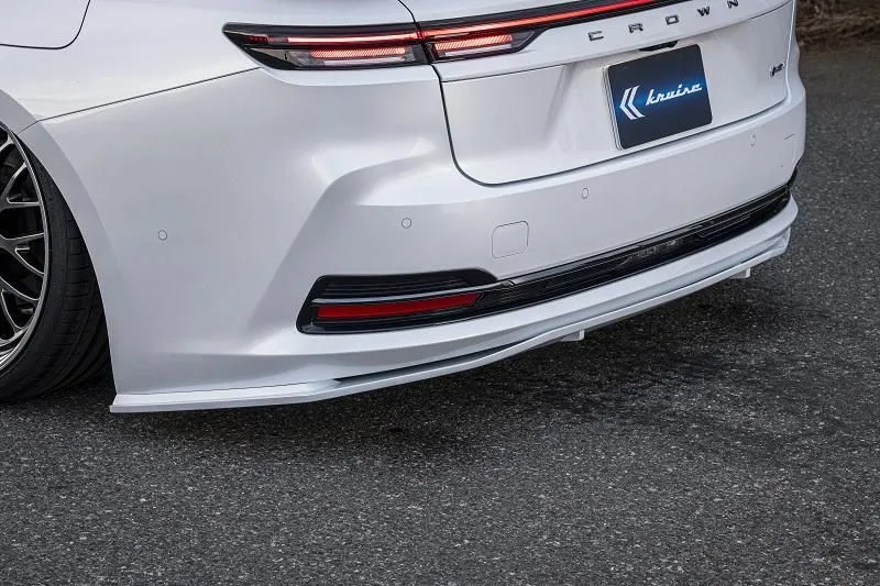 クラウン エアロ 取り付け＿KUHL クラウン＿クラウン リヤディフューザー＿クラウン トランクスポイラー＿モデリスタ エアロ 取り外し＿クラウン カスタム＿クラウン 外装パーツ