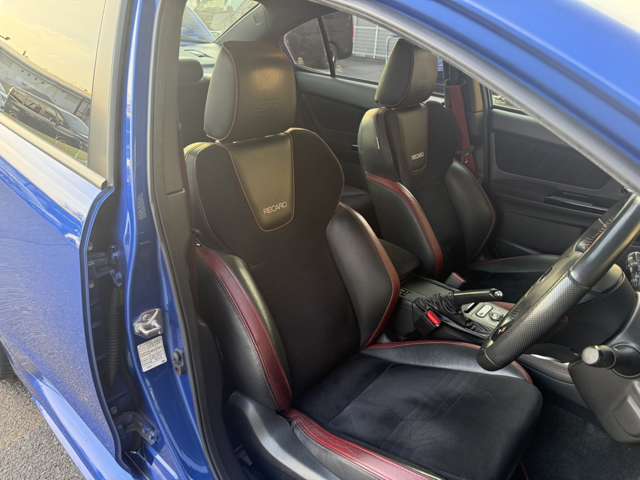 スバル WRX　STI　S4　カスタム　中古車