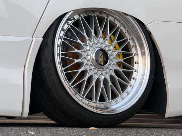 トヨタ　アルファード　ヴェルファイア　エアサス　BBS　ボルドワールド　BOLDWORLD
ミニバン　カスタム　中古車